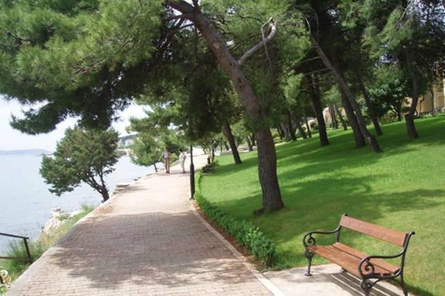 Lana Apartments Trogir Bagian luar foto