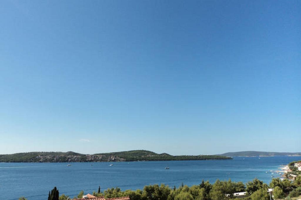 Lana Apartments Trogir Bagian luar foto