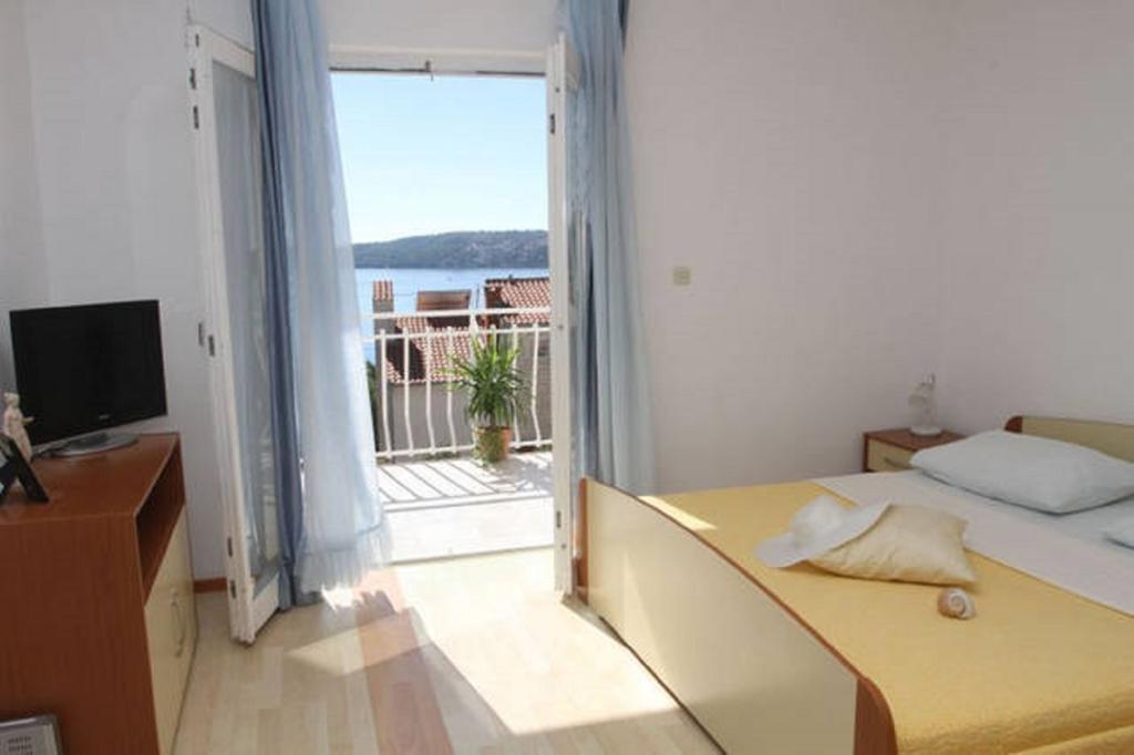 Lana Apartments Trogir Bagian luar foto